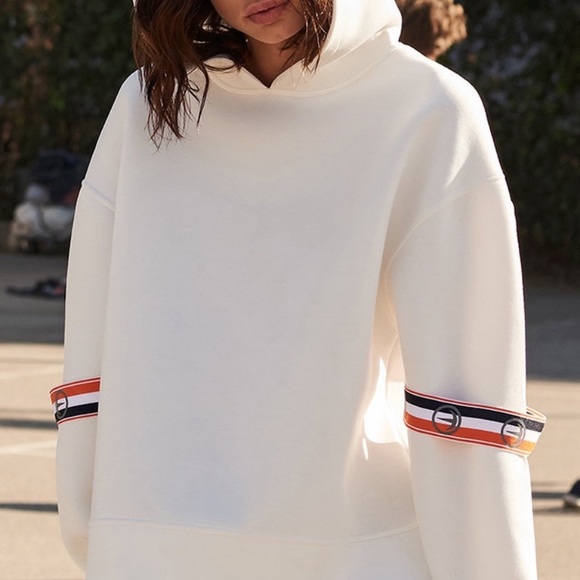 Tully Lou Nikko Hoodie - Picture 1 of 6